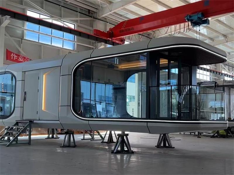 Wide customer range and high satisfaction