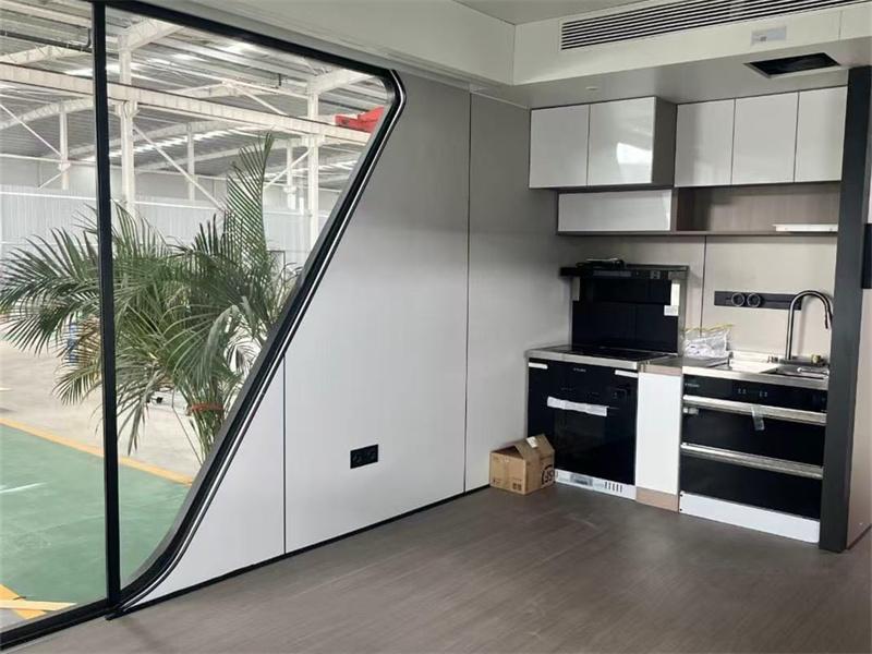 Capsule space houses