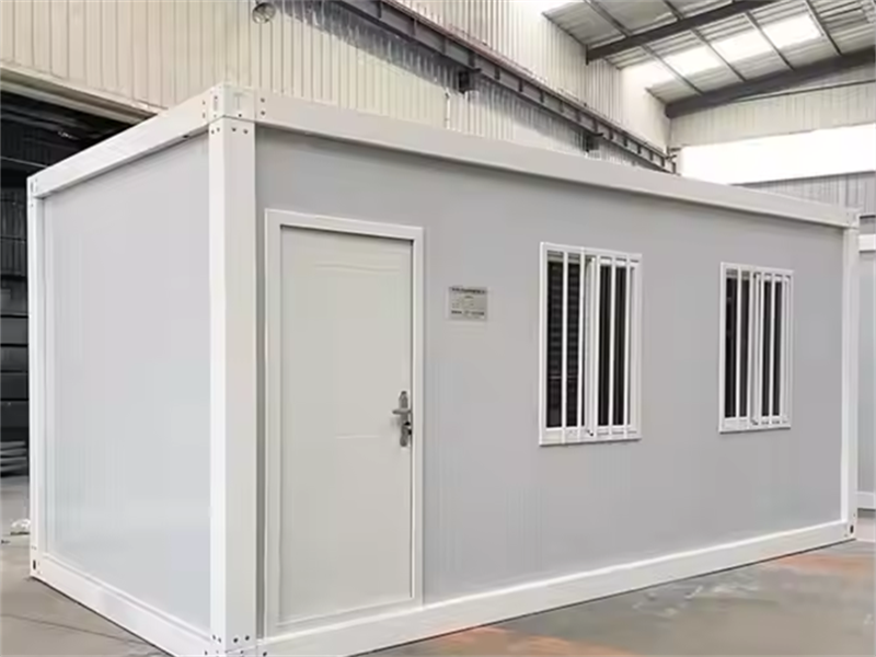 Detachable container houses